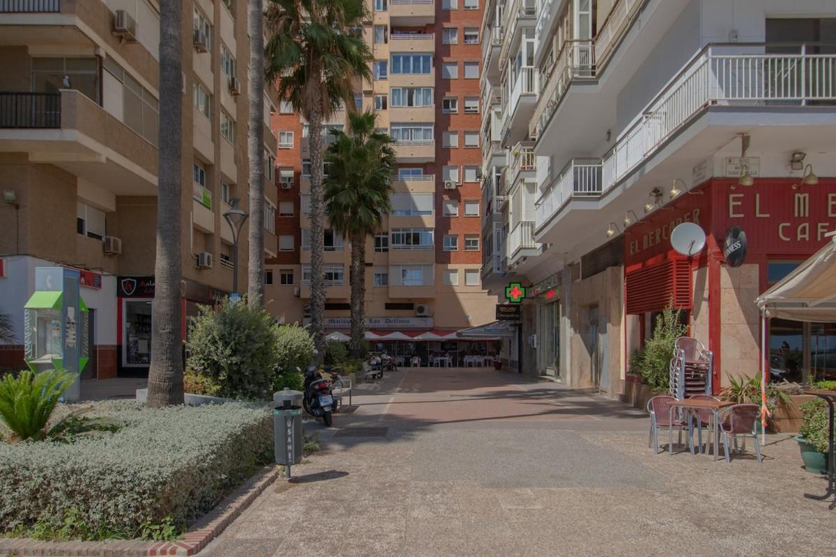 C1 - Seaside Malagueta Central Apartment Малага Экстерьер фото